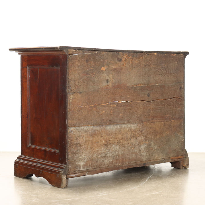  | Antiques  Chest of Drawers & Commodes
