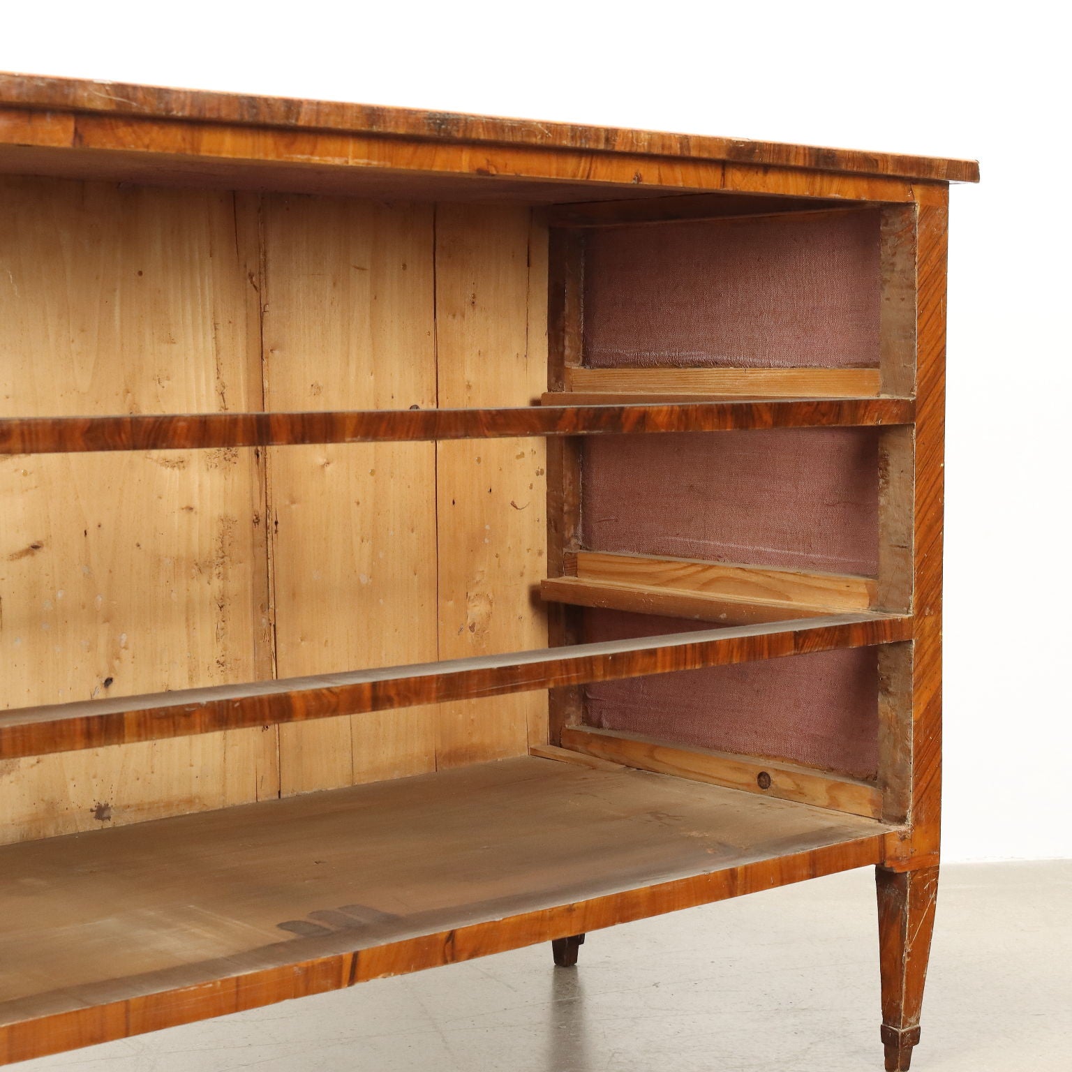  | Antiques  Chest of Drawers & Commodes