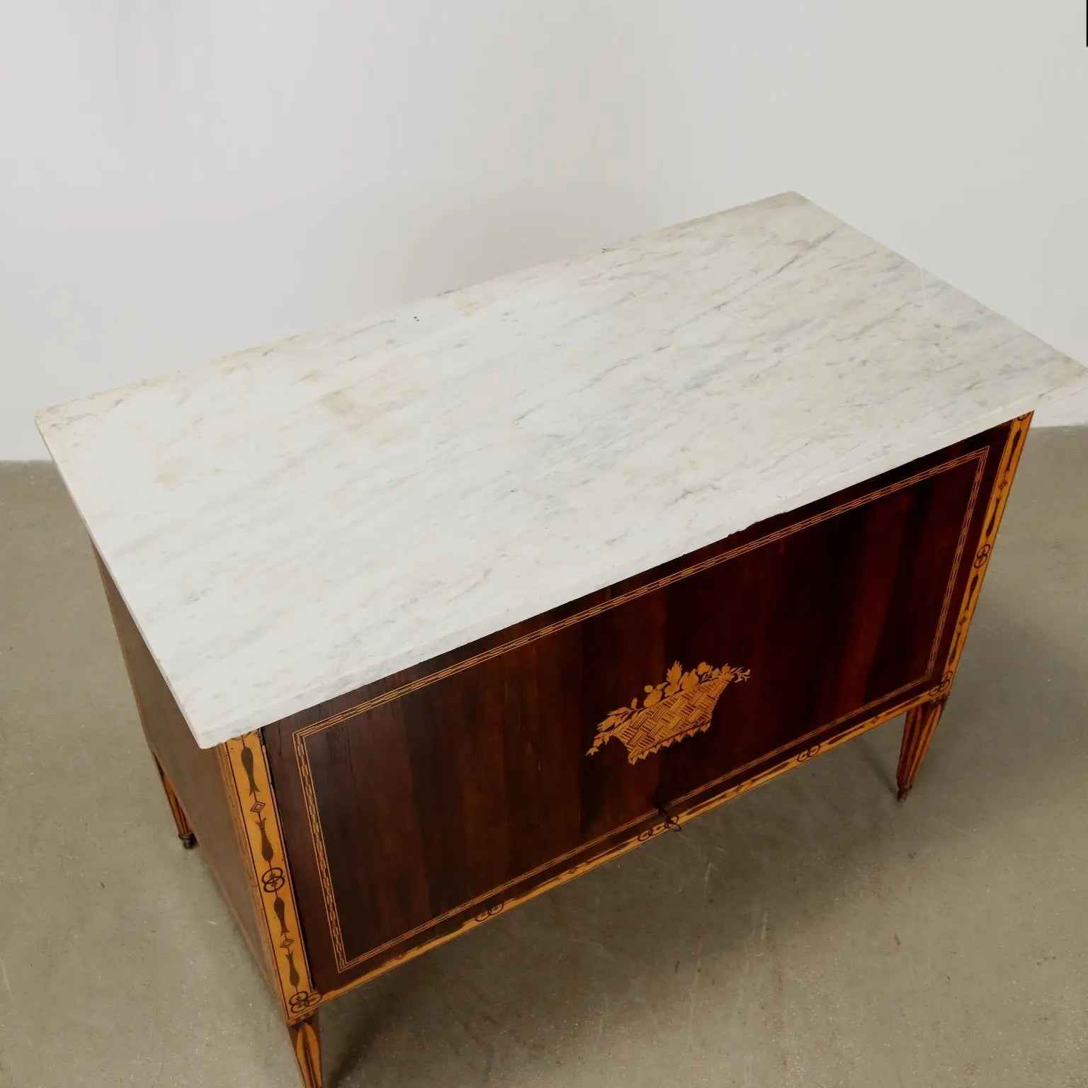 Tuscan Neoclassical Suite in Walnut and White Marble