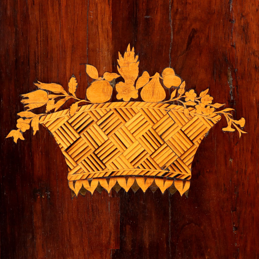  | Antiques  Chest of Drawers & Commodes