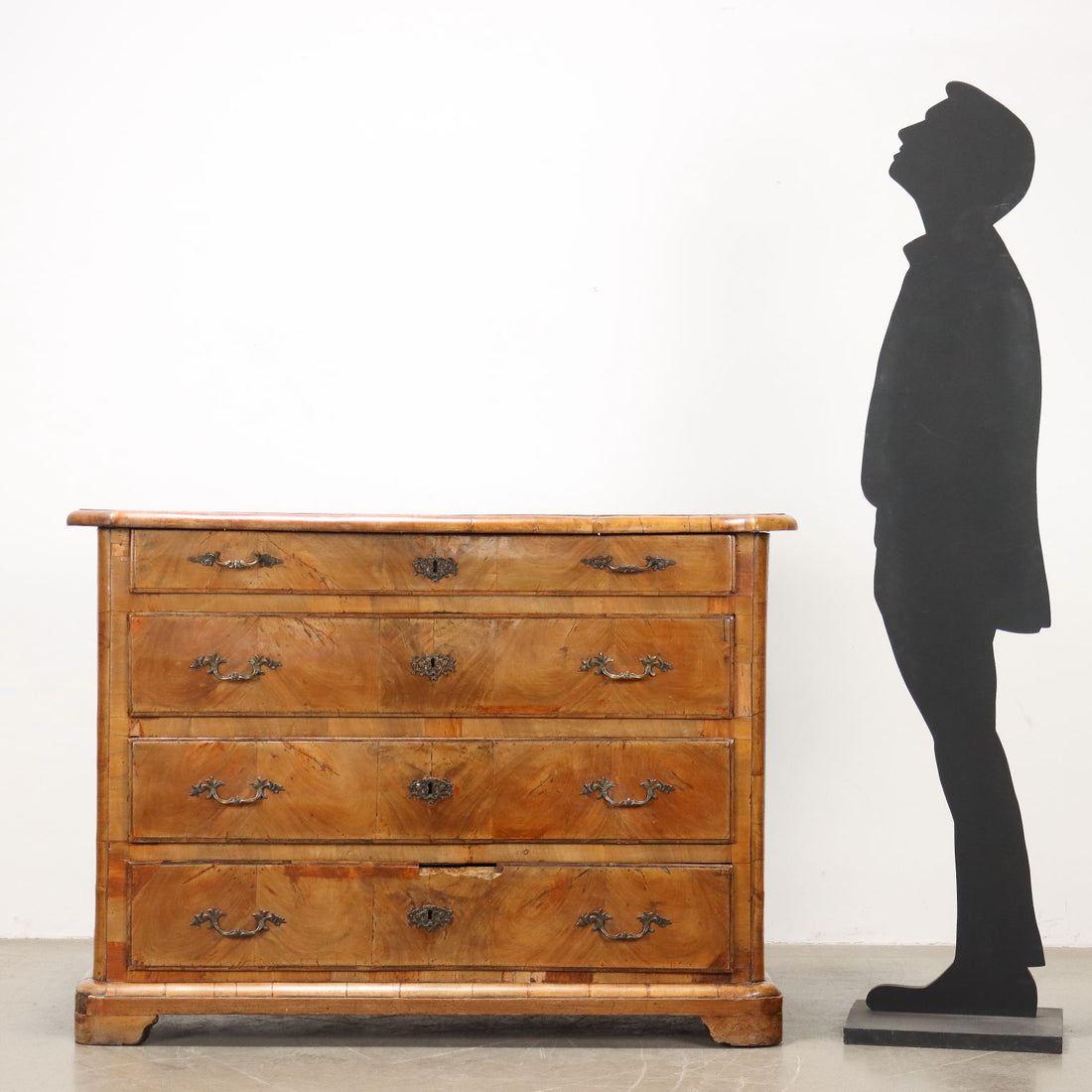  | Antiques  Chest of Drawers & Commodes
