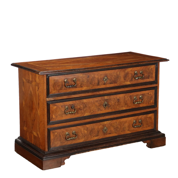  | Antiques  Chest of Drawers & Commodes