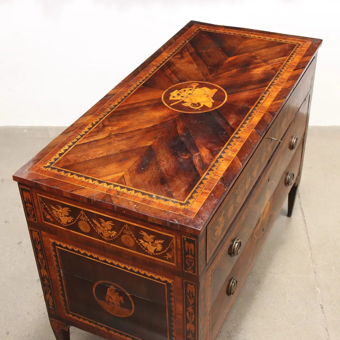 Antique Chests of Drawers Various Wood Essences XVIII Century - Italy, Late XVIII Century | Antiques | Chest of Drawers & Commodes