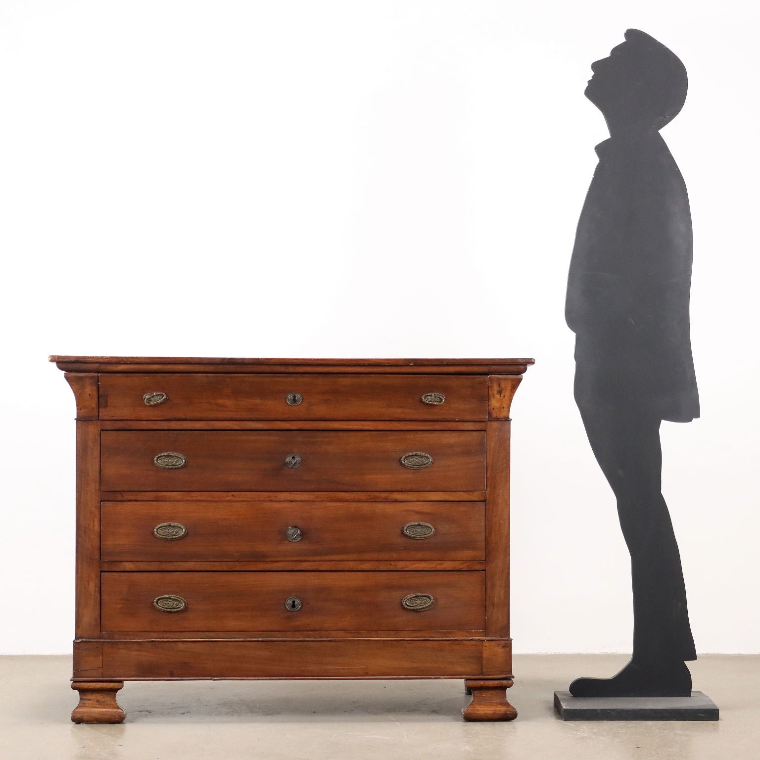  | Antiques  Chest of Drawers & Commodes