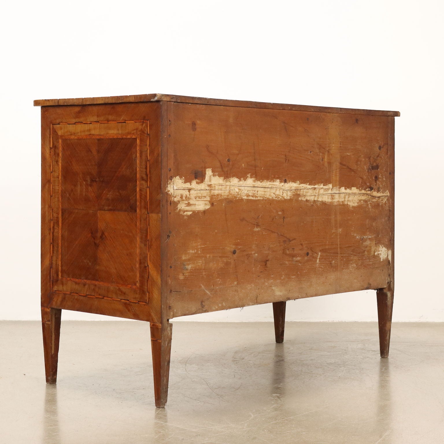  | Antiques  Chest of Drawers & Commodes