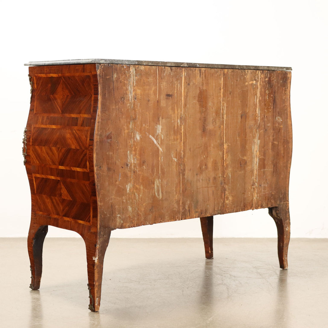  | Antiques  Chest of Drawers & Commodes