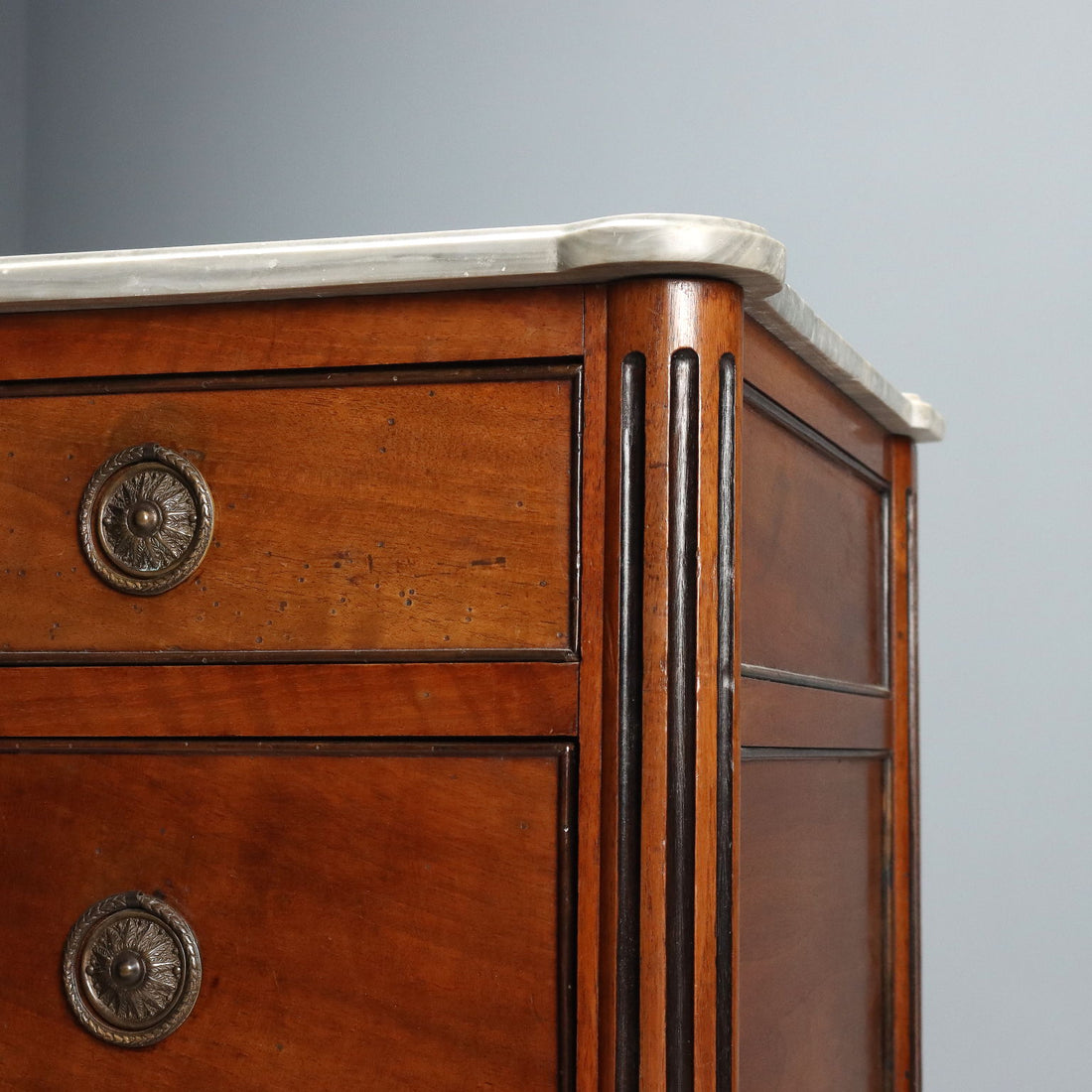  | Antiques  Chest of Drawers & Commodes