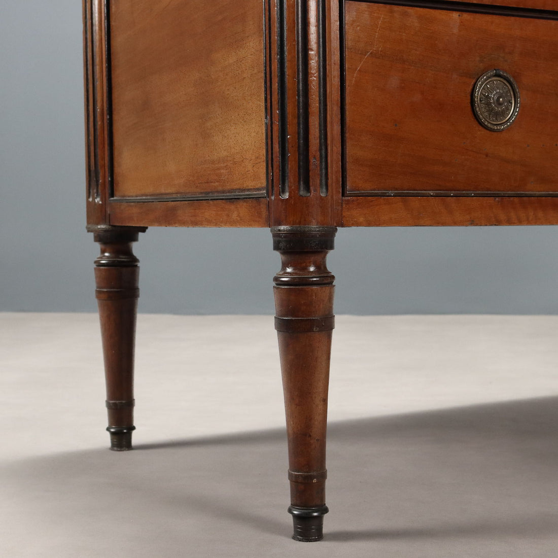  | Antiques  Chest of Drawers & Commodes