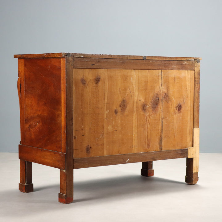  | Antiques  Chest of Drawers & Commodes