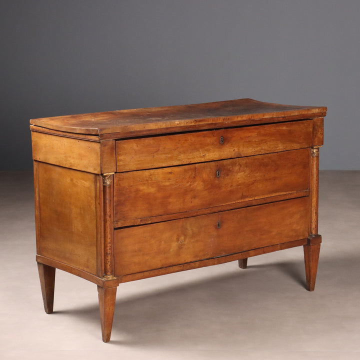  | Antiques  Chest of Drawers & Commodes