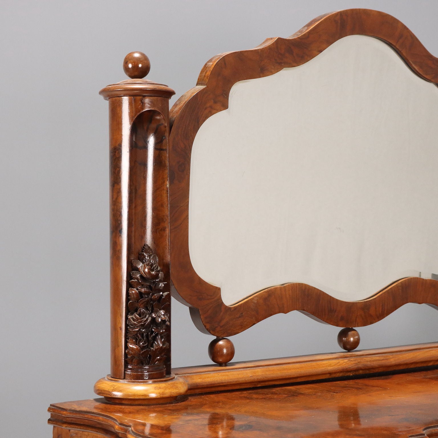  | Antiques  Chest of Drawers & Commodes