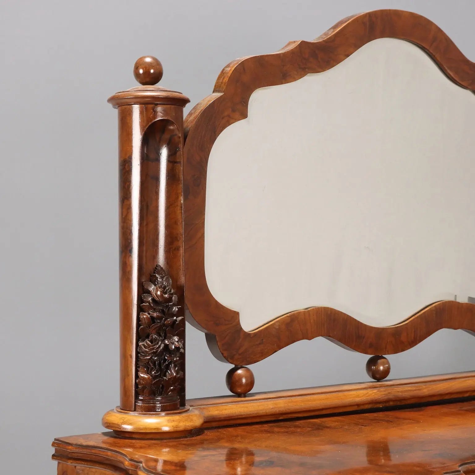 Art Deco Walnut Dresser with Mirror - Italy 1920s