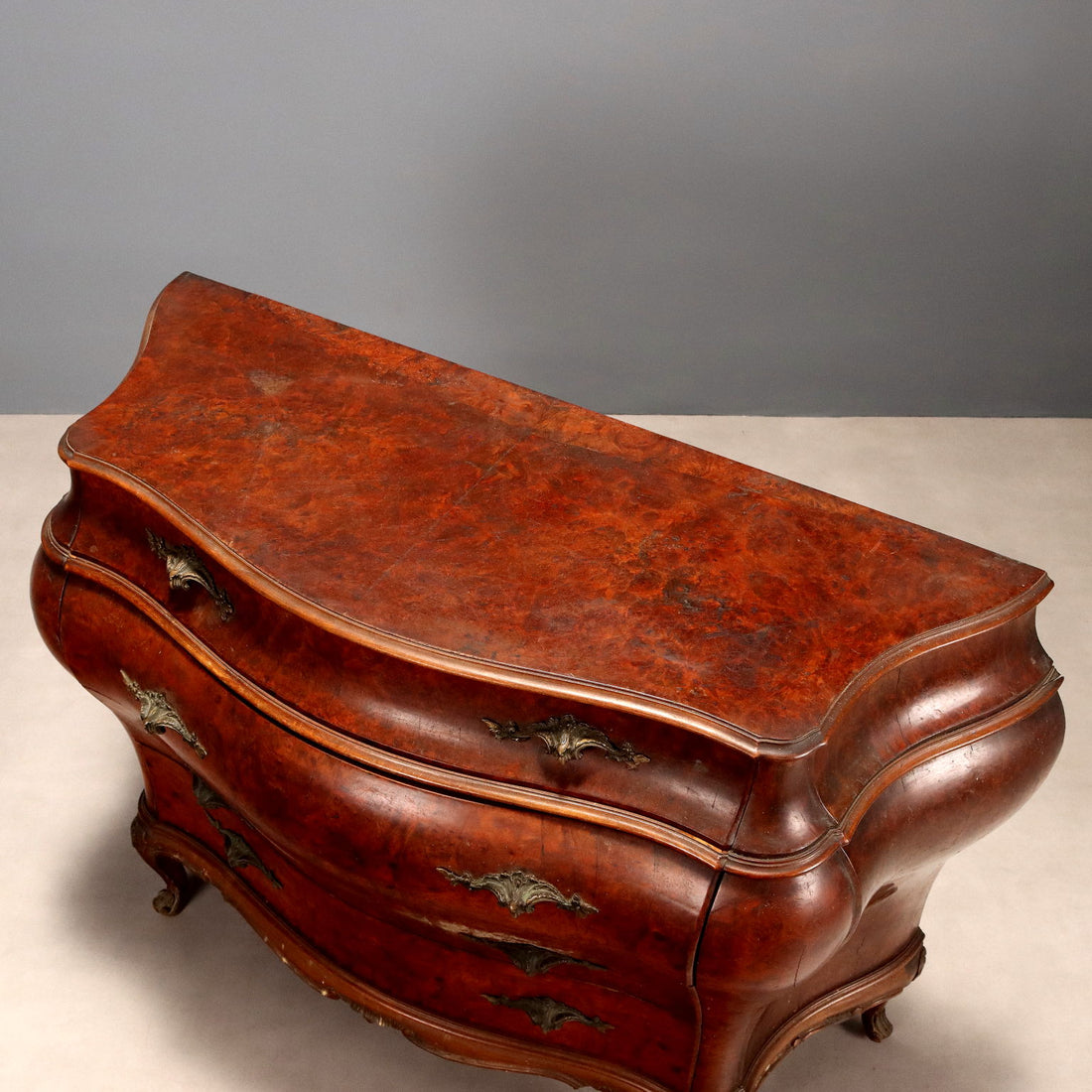  | Antiques  Chest of Drawers & Commodes