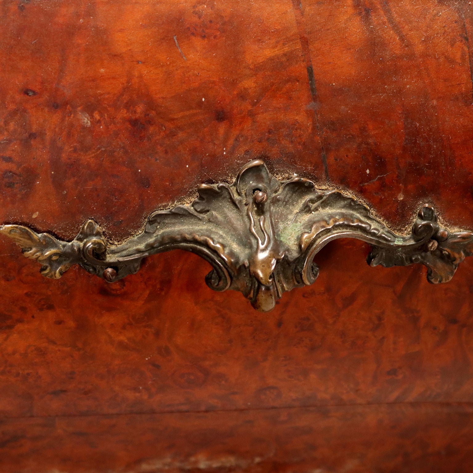  | Antiques  Chest of Drawers & Commodes