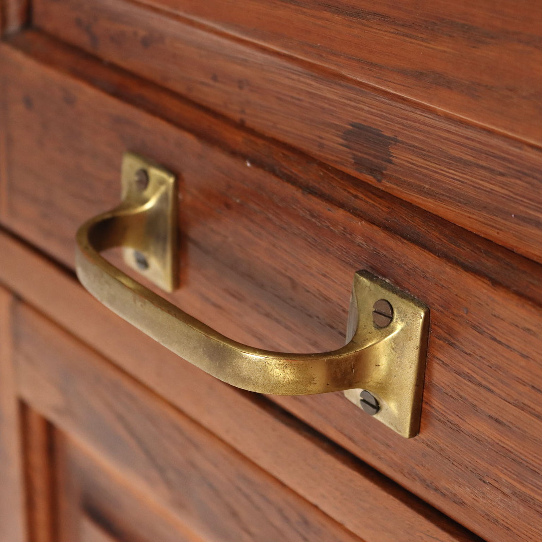  | Antiques  Chest of Drawers & Commodes