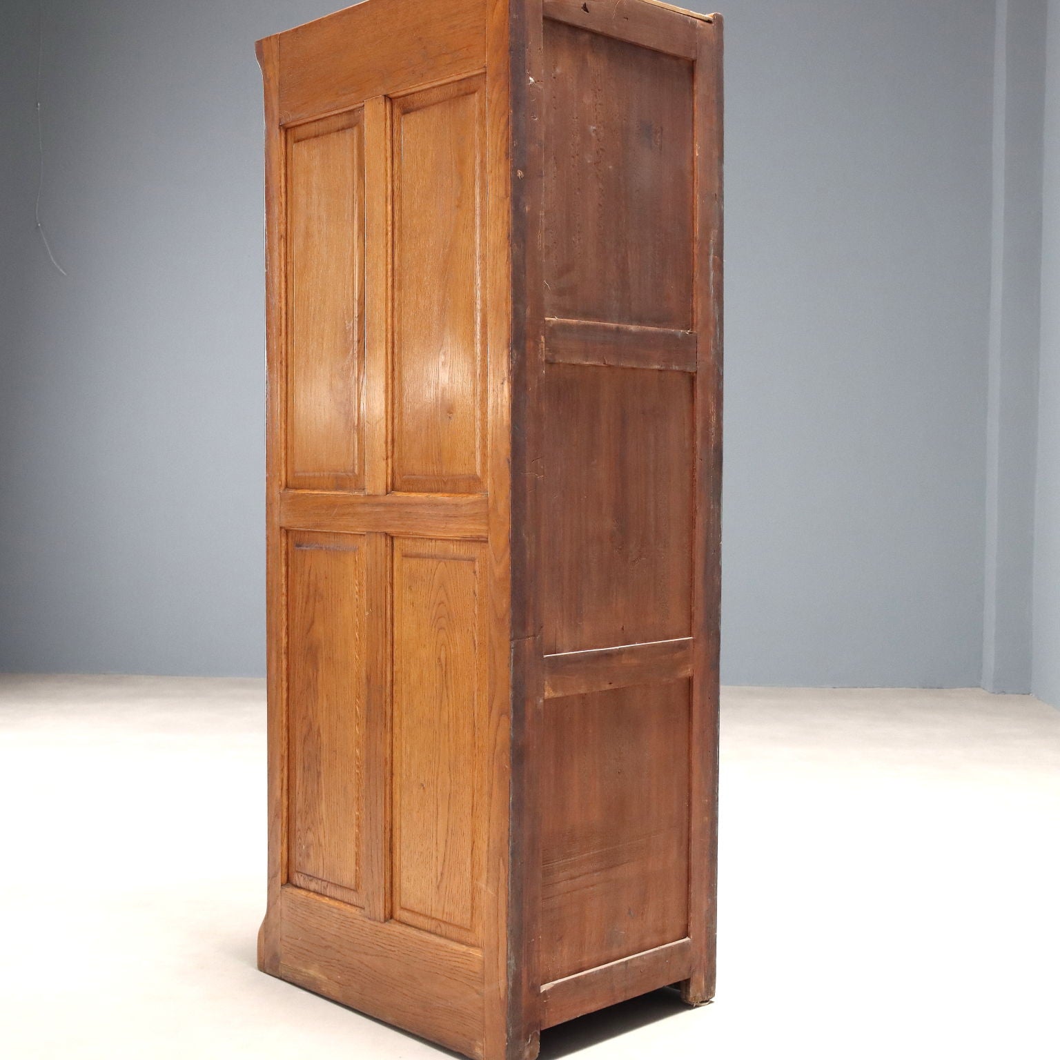  | Antiques  Chest of Drawers & Commodes