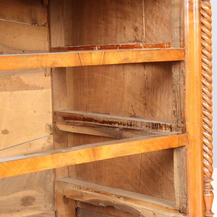  | Antiques  Chest of Drawers & Commodes