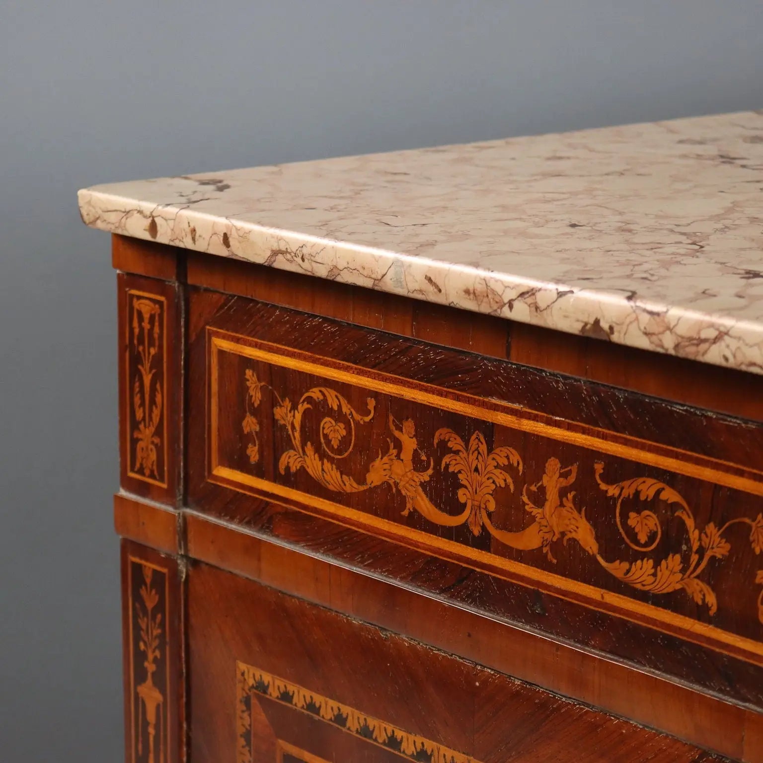 Antique Chest of Drawers Neoclassical 3 Drawers Italy XVIII Century - Italy, Late XVIII Century | Antiques | Chest of Drawers & Commodes