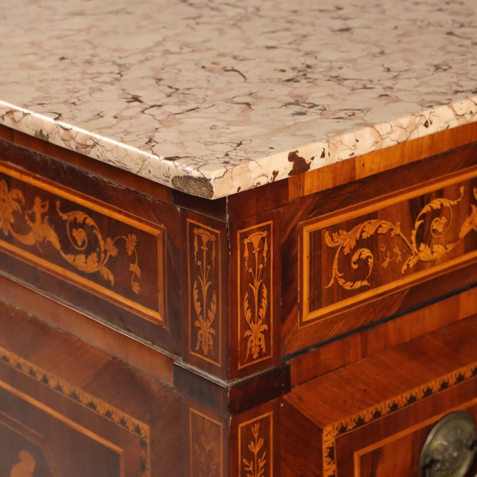 Antique Chest of Drawers Neoclassical 3 Drawers Italy XVIII Century - Italy, Late XVIII Century | Antiques | Chest of Drawers & Commodes