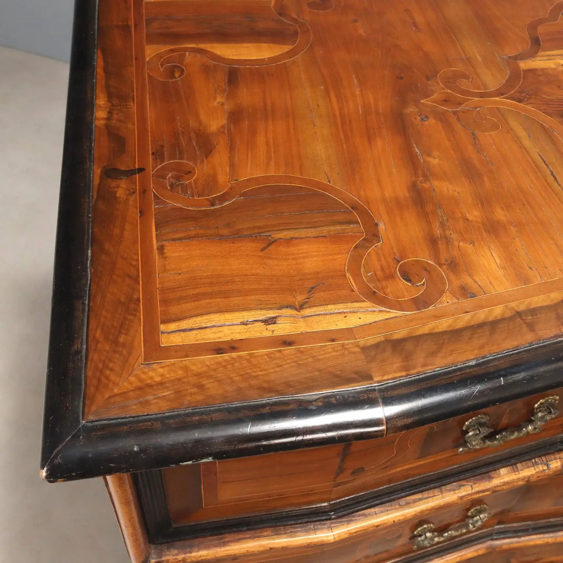 Antique Chest of Drawers Baroque 3 Drawers Italy XVIII Century - Italy, Early XVIII Century | Antiques | Chest of Drawers & Commodes