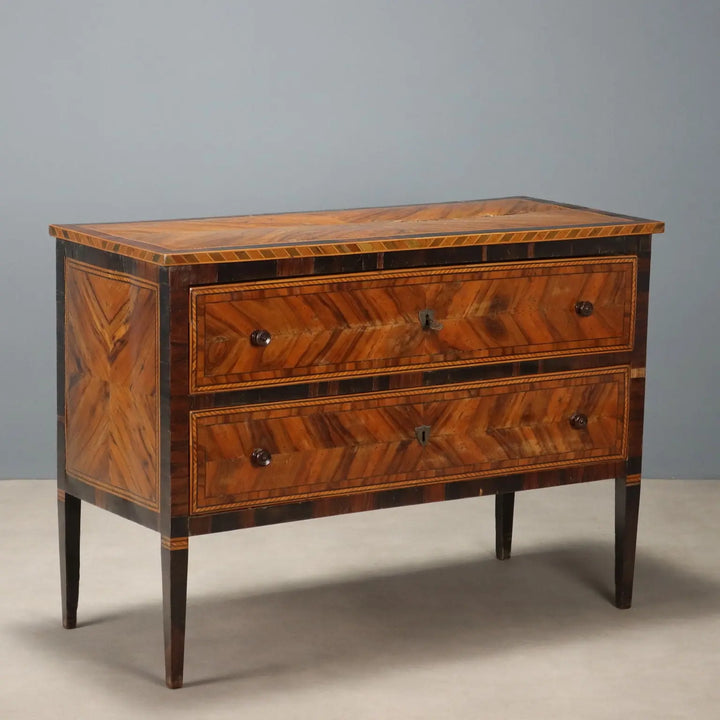 Antique Chest of Drawers Poplar Bois de Violette XVIII Century - Tuscany, Second Half XVIII Century | Antiques  Chest of Drawers & Commodes