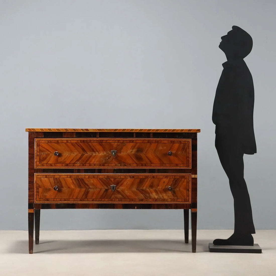 Antique Chest of Drawers Poplar Bois de Violette XVIII Century - Tuscany, Second Half XVIII Century | Antiques  Chest of Drawers & Commodes