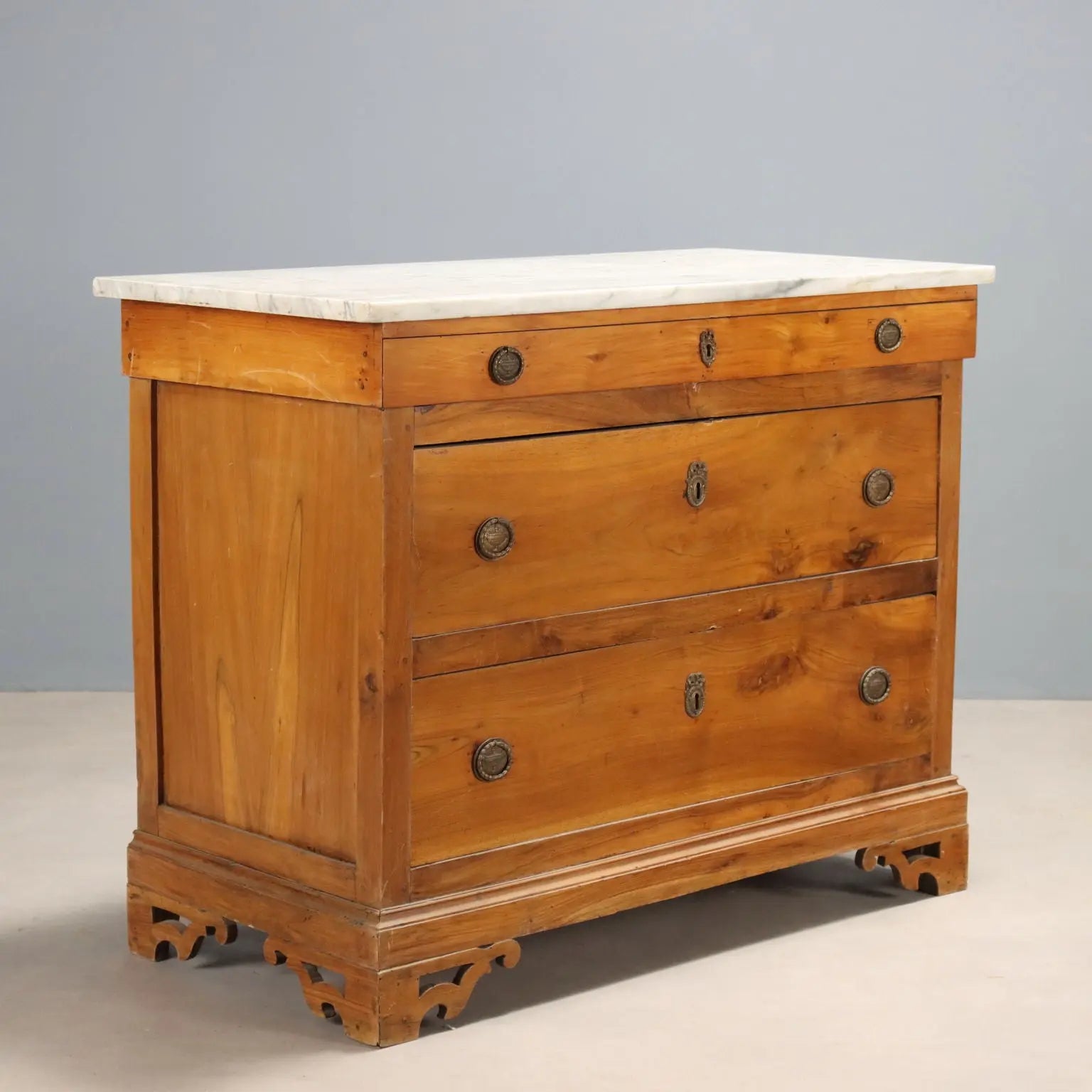Antique Chest of Drawers Cherrywood 3 Drawers XIX Century - Italy, XIX Century | Antiques | Chest of Drawers & Commodes