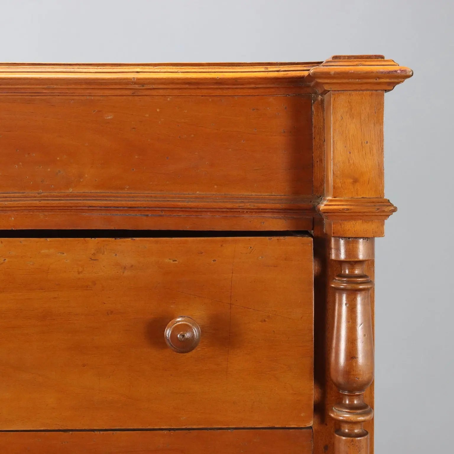 Antique Chest of Drawers Umbertino Walnut 5 Drawers XX Century - Italy, Early XX Century | Antiques | Chest of Drawers & Commodes