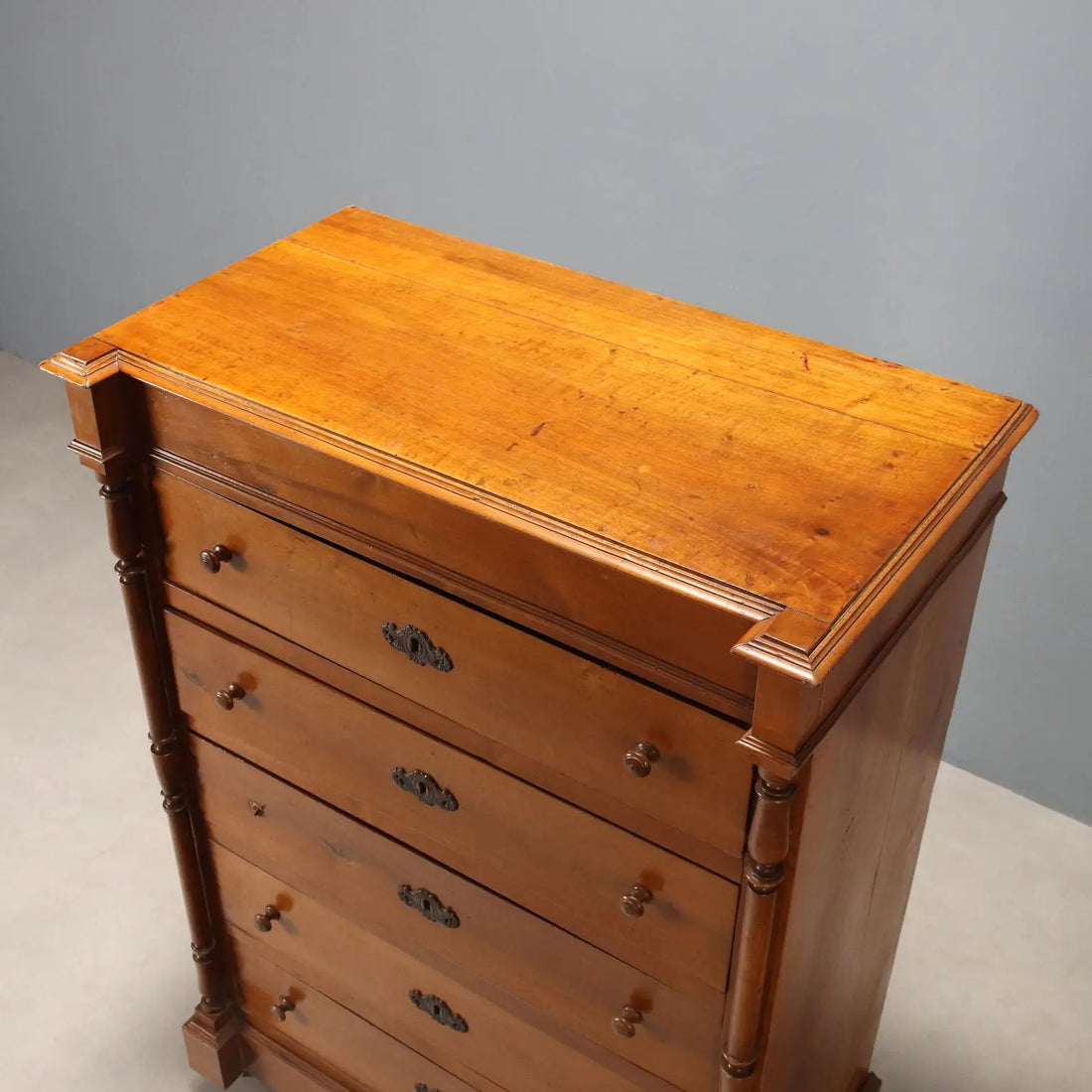 Antique Chest of Drawers Umbertino Walnut 5 Drawers XX Century - Italy, Early XX Century | Antiques | Chest of Drawers & Commodes