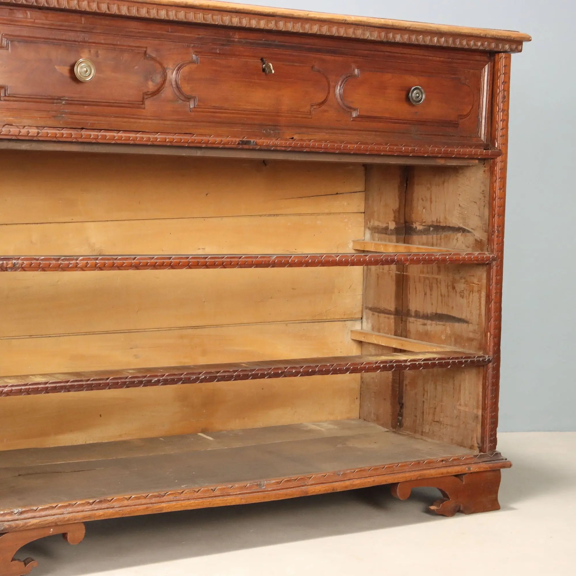Antique Chest of Drawers Baroque Walnut 4 Drawers XVII Century