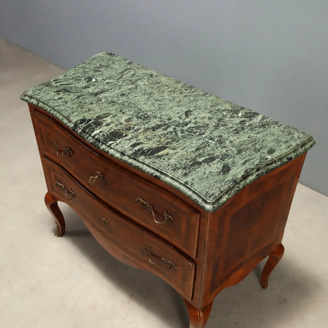 Antique Chest of Drawers Baroque Walnut Italy XVIII Century
