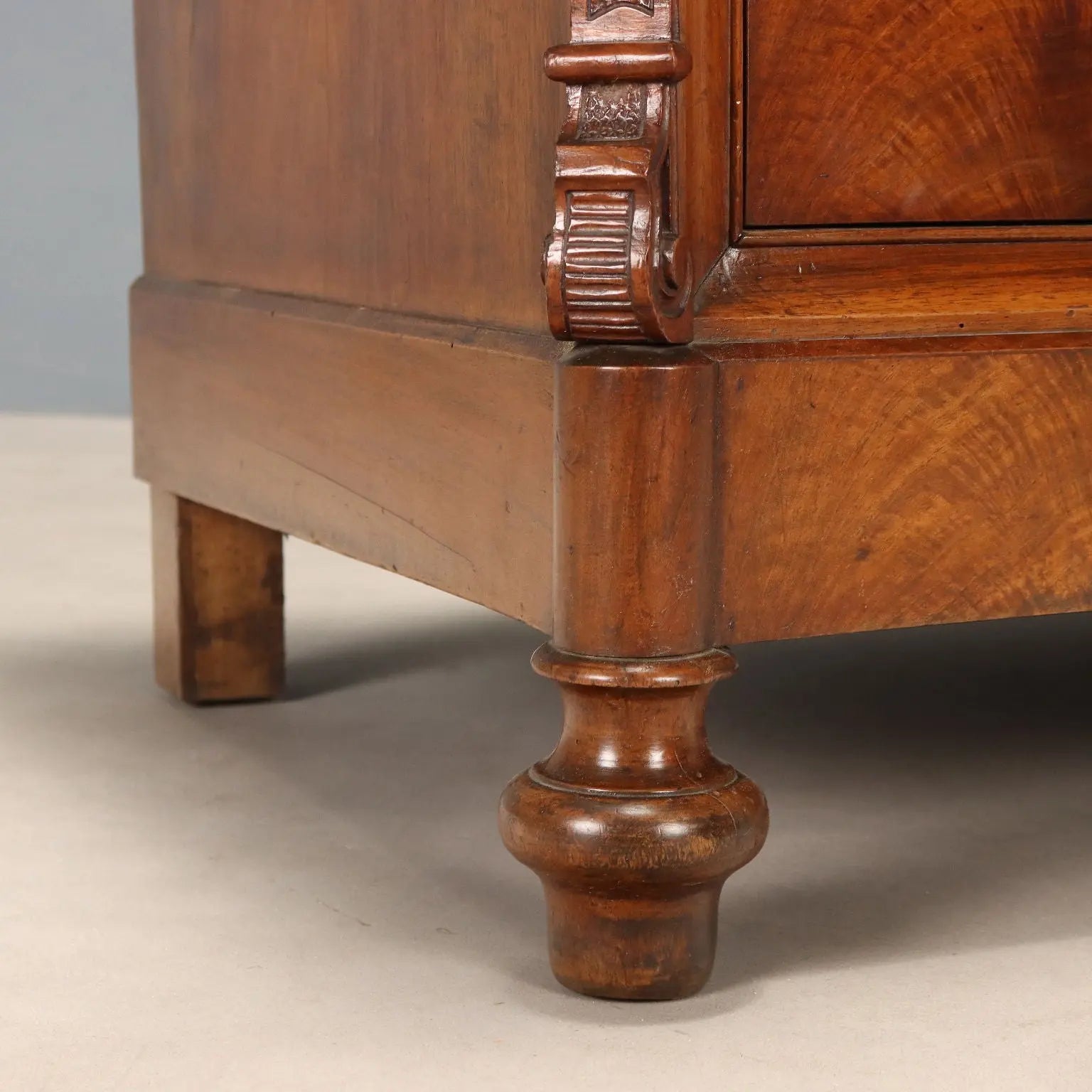 Antique Chest of Drawers Charles X Mahogany Genoa XIX Century - Genoa, XIX Century | Antiques | Chest of Drawers & Commodes