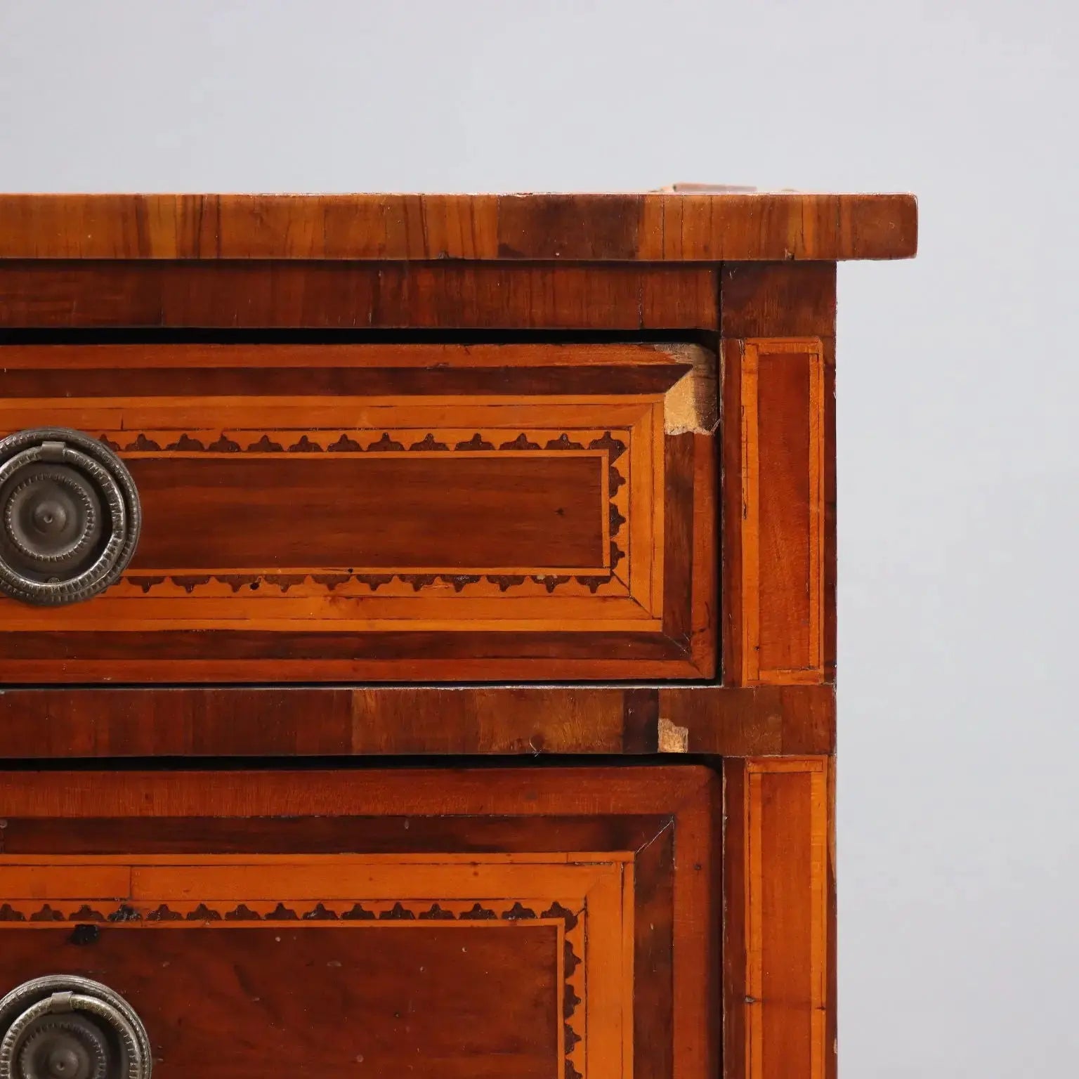 Neoclassical Walnut Chest - Lombardy 18th Century