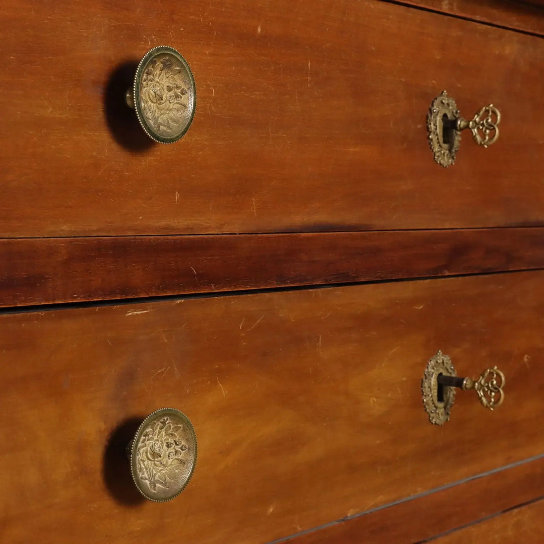 Antique Chest of Drawers Empire Walnut Marble XIX Century - Italy, Early XIX Century | Antiques | Chest of Drawers & Commodes