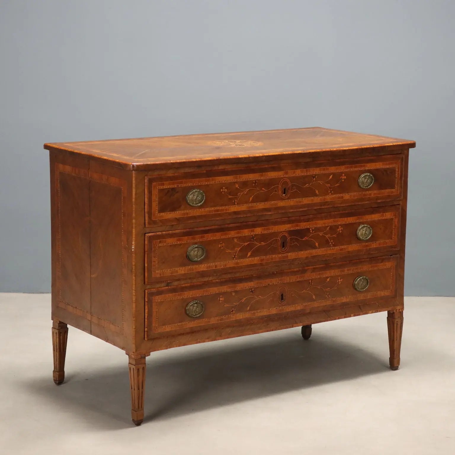 Antique Chest of Drawers Neoclassical Style Walnut XVIII Century