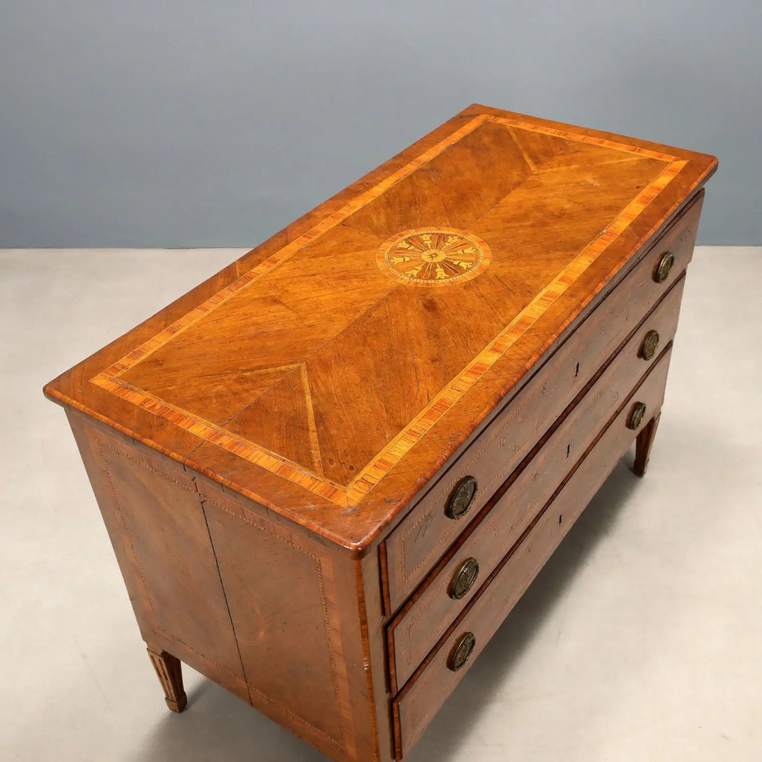 Antique Chest of Drawers Neoclassical Style Walnut XVIII Century