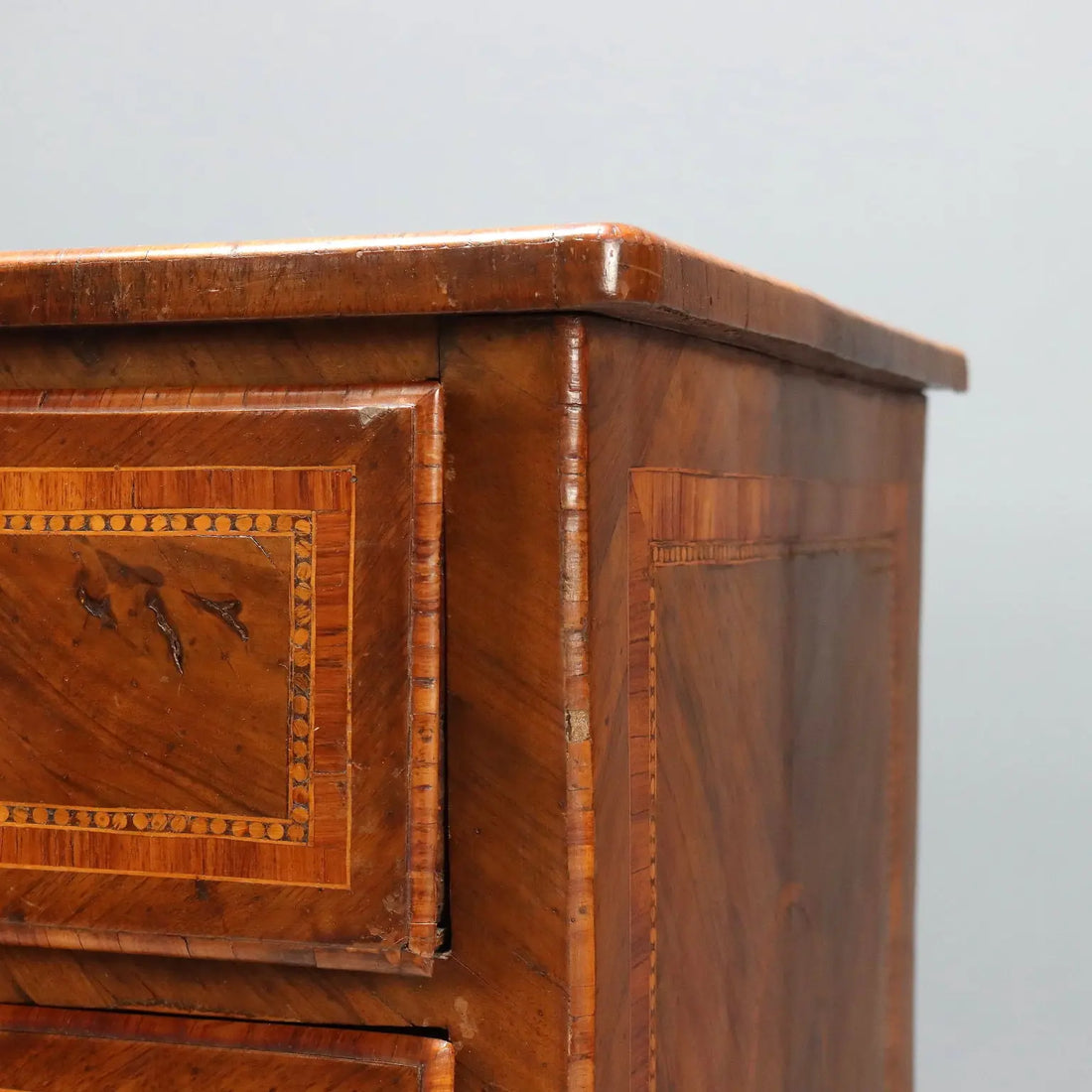 Antique Chest of Drawers Neoclassical Style Walnut XVIII Century