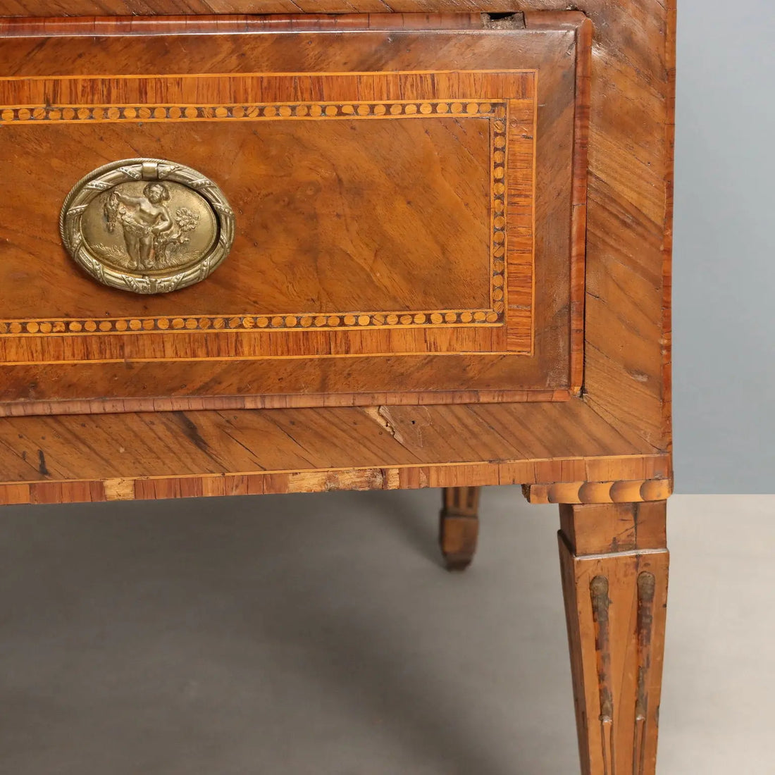 Antique Chest of Drawers Neoclassical Style Walnut XVIII Century