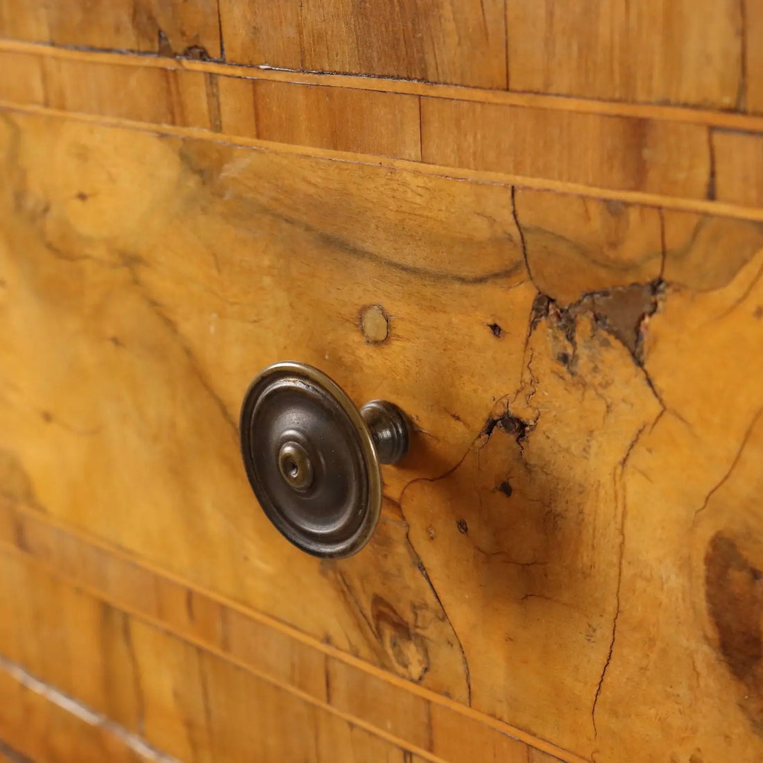 Antique Chest of Drawers Walnut Burl Italy XVIII Century