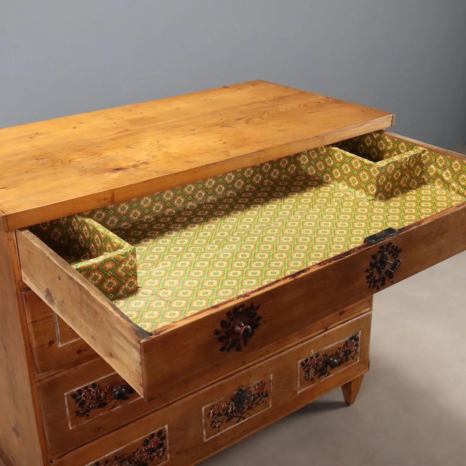 Antique Chest of Drawers Fir 4 Drawers Italy XIX Century