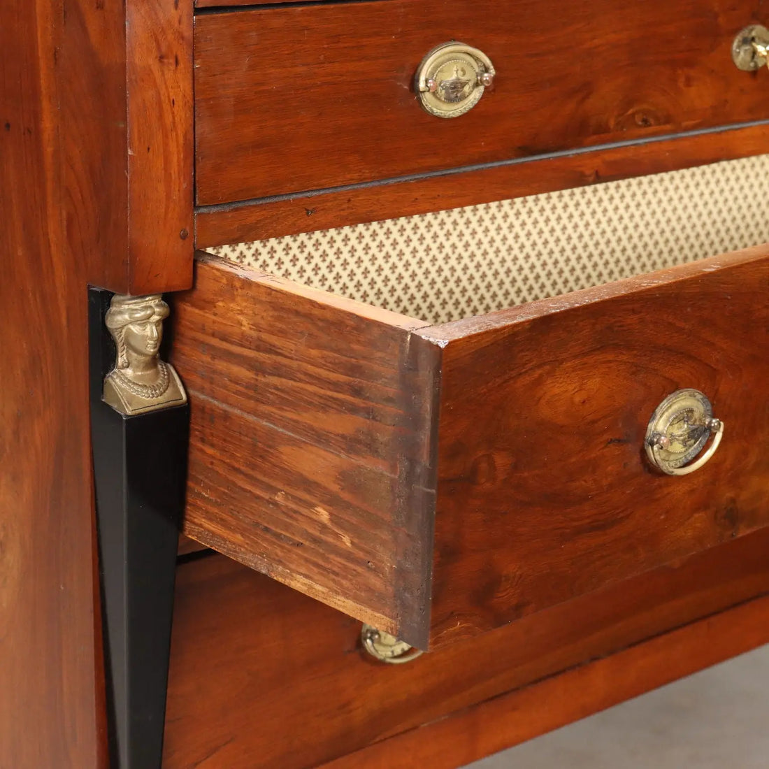 Antique Chest of Drawers Walnut 3 Drawers Italy XIX Century