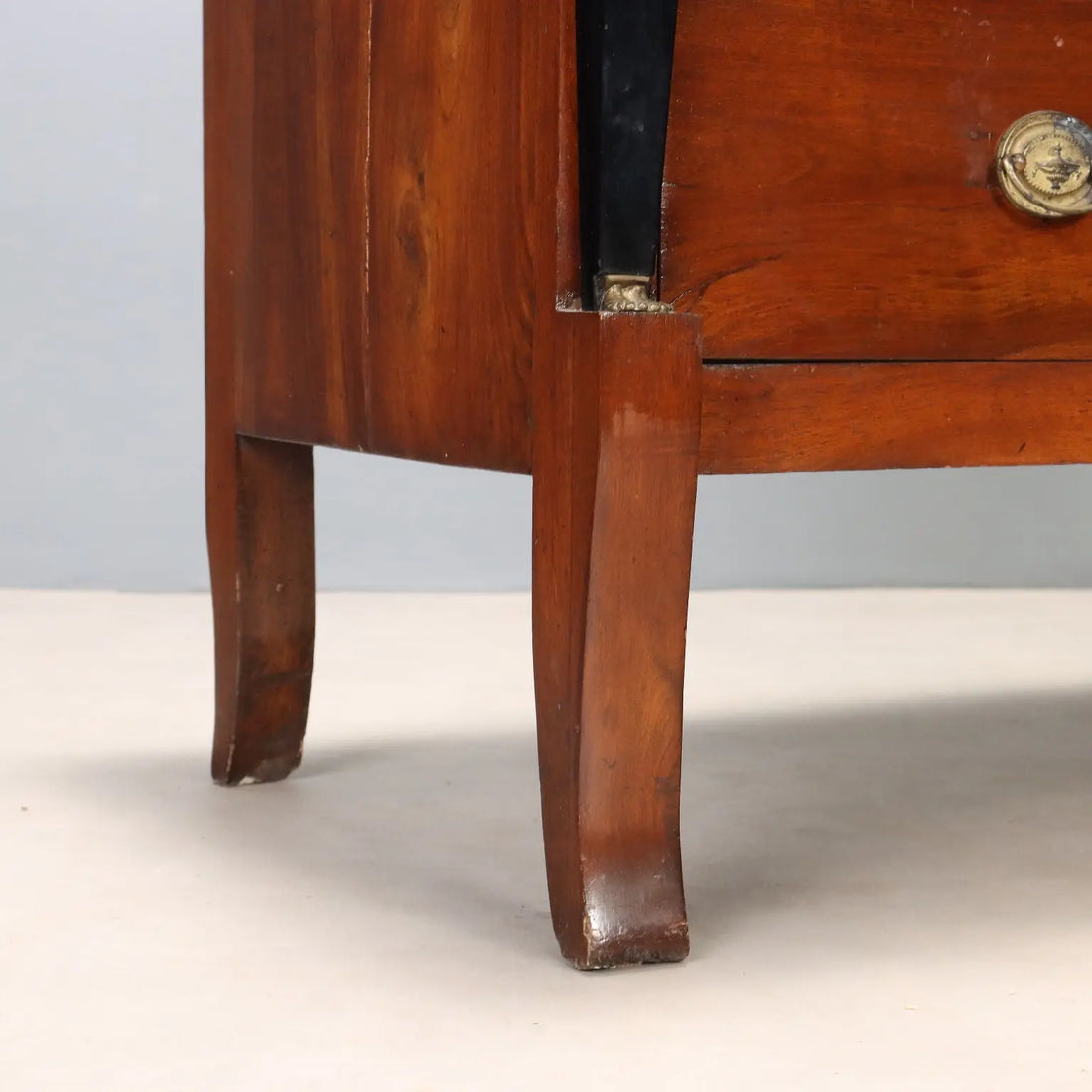 Antique Chest of Drawers Walnut 3 Drawers Italy XIX Century