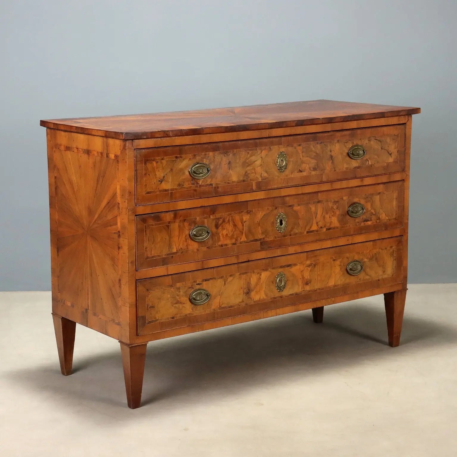 Neoclassical Walnut Chest - Emilia, 1700