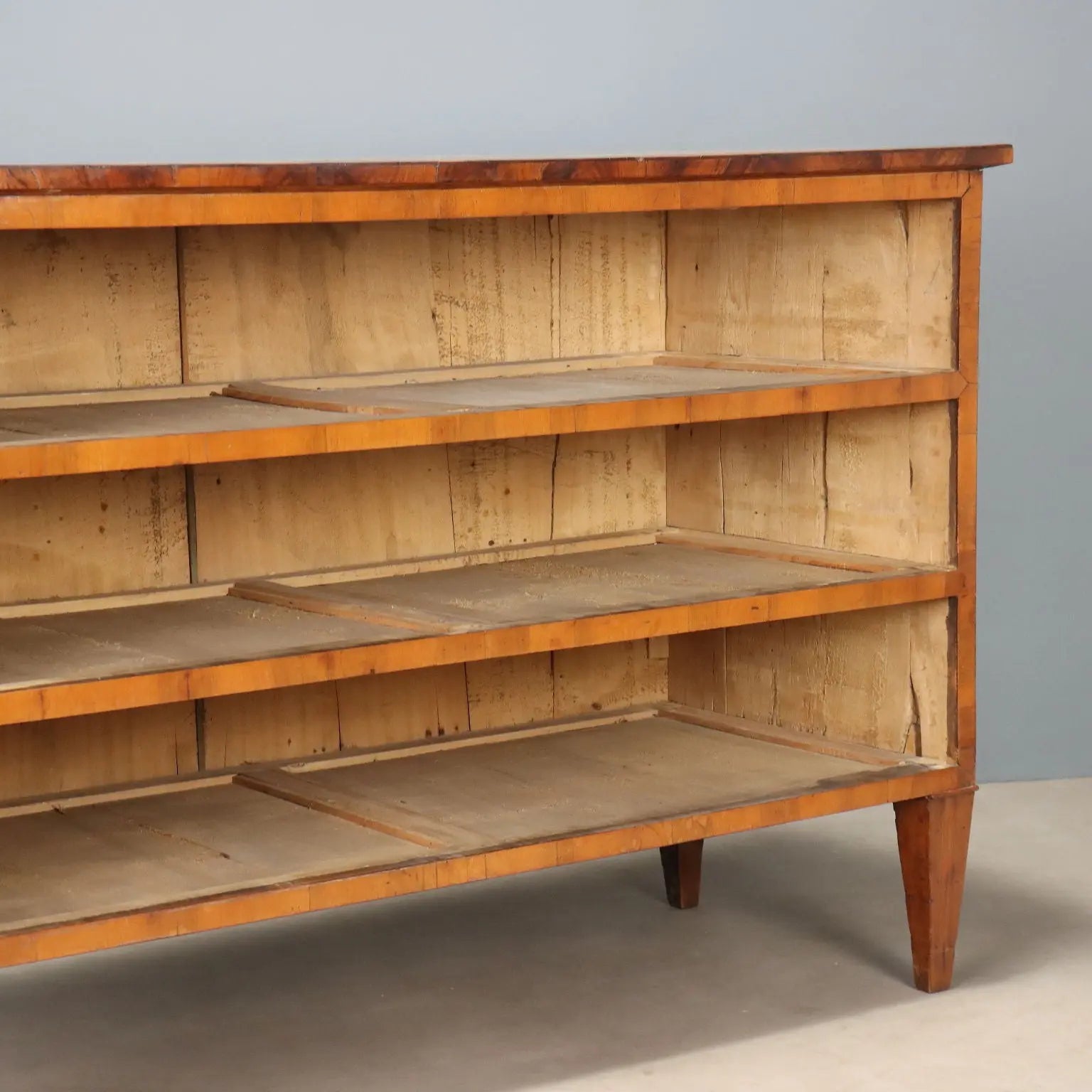 Neoclassical Walnut Chest - Emilia, 1700