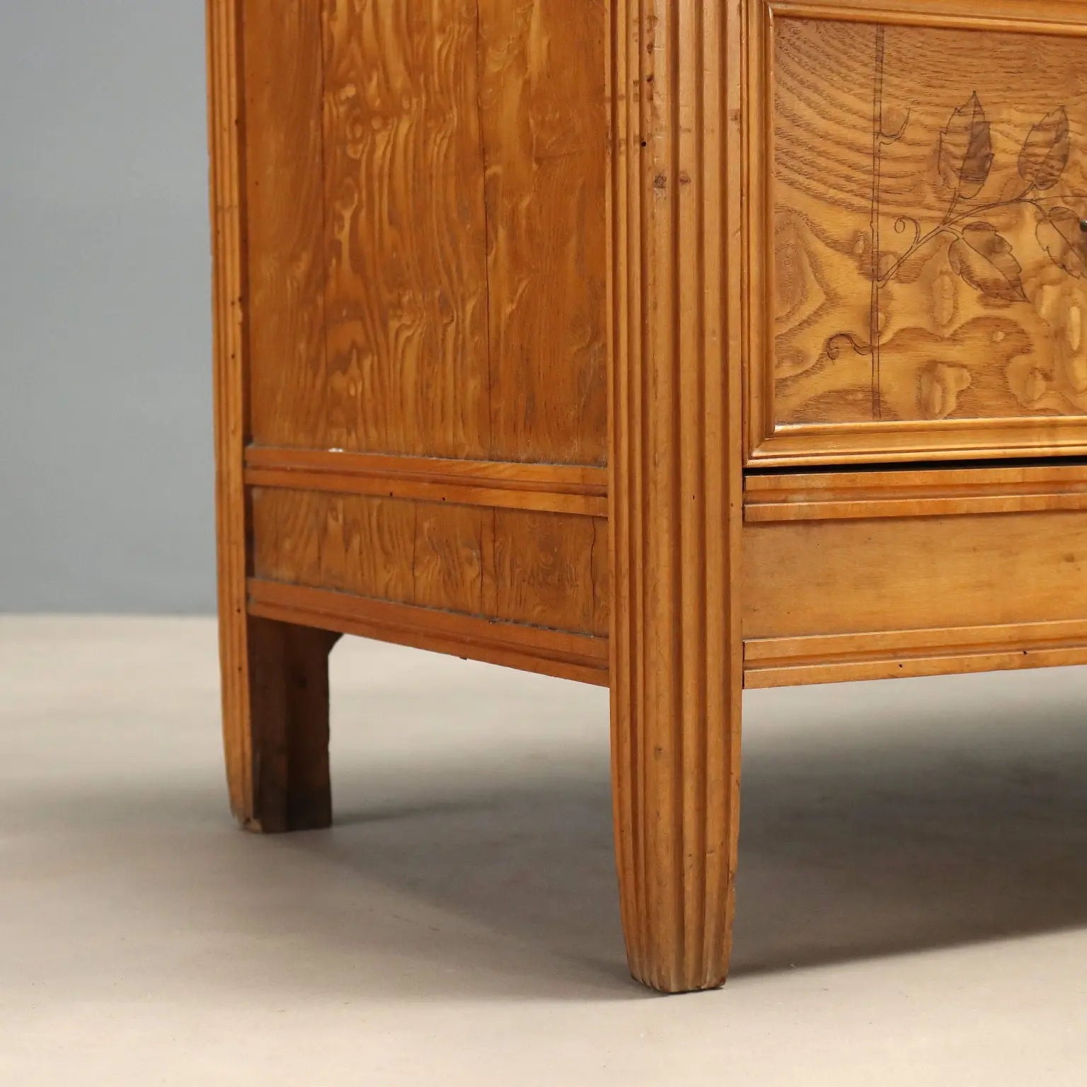 Liberty Chest in Ash and Maple, Early 1900s