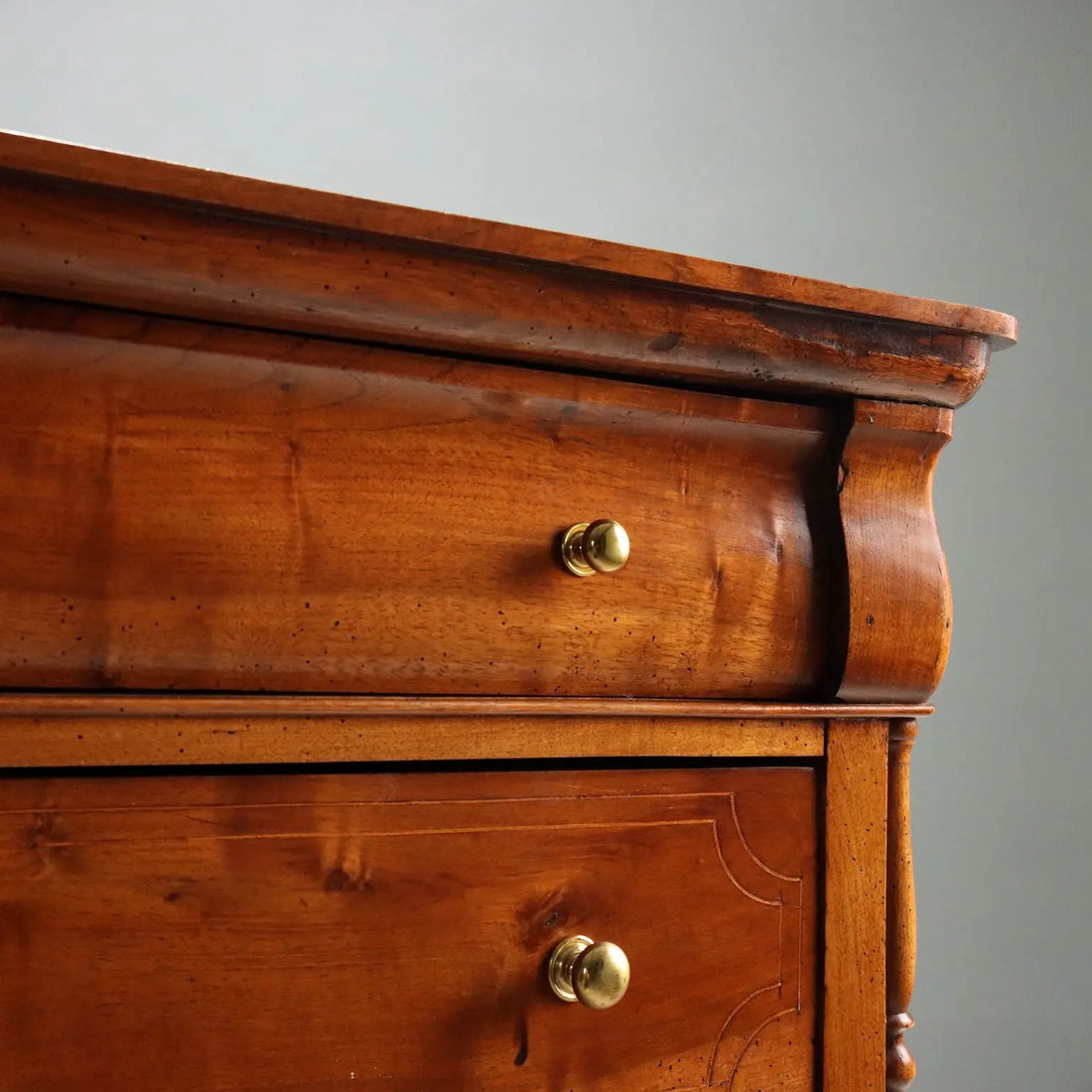 Antique Chest of Drawers Louis Philippe Walnut Italy XIX Century