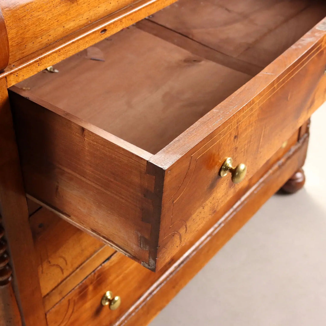 Antique Chest of Drawers Louis Philippe Walnut Italy XIX Century