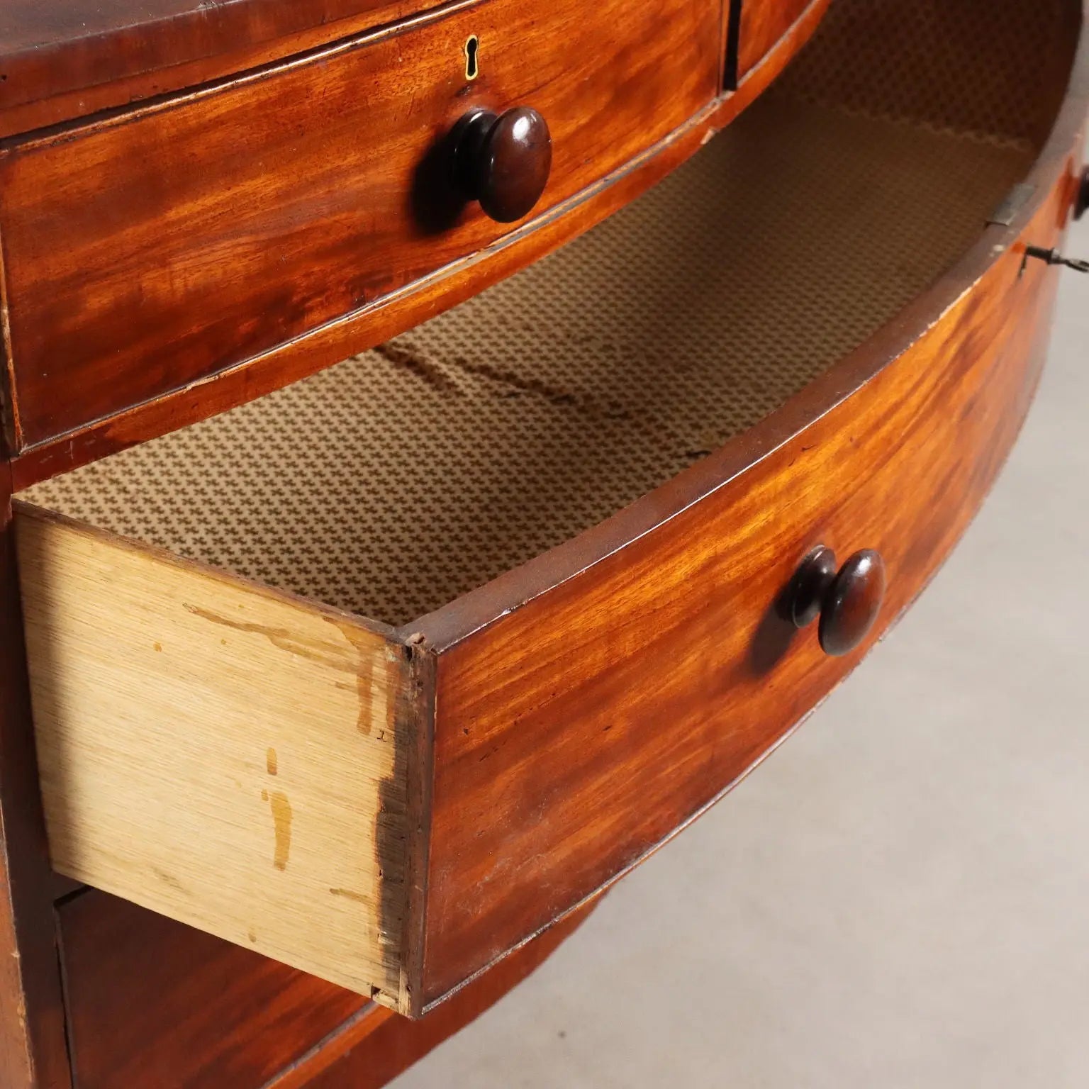 Antique Chest of Drawers Mahogany 4 Drawers Italy XIX Century