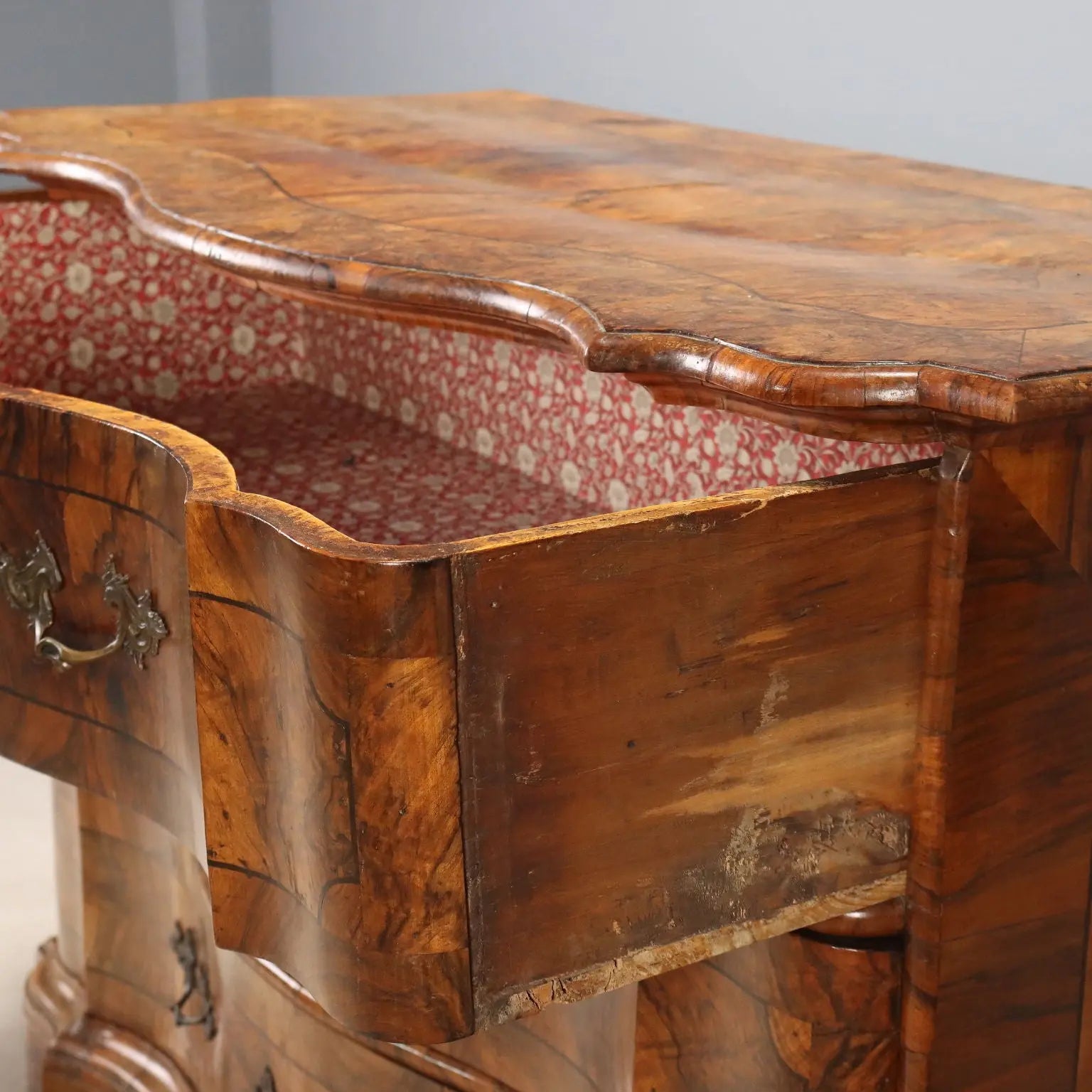 Baroque Walnut Canterano with Gilded Bronze