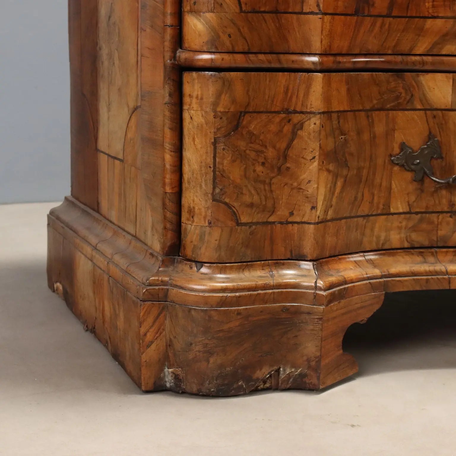 Baroque Walnut Canterano with Gilded Bronze